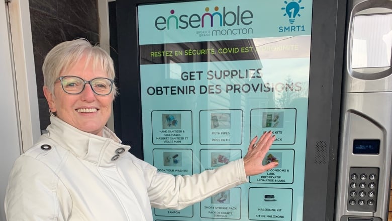 Ensemble Moncton's Debby Warren shows the SMRT1POD fighting the opioid crisis